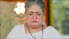 Pyaar Ka Pehla Naam Radha Mohan - 15th April 2024